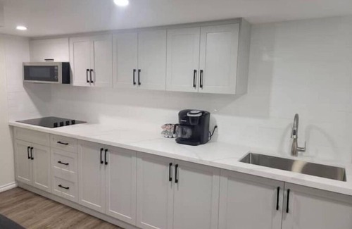 Bowmanville Apartment | Newly Renovated Basement Apt