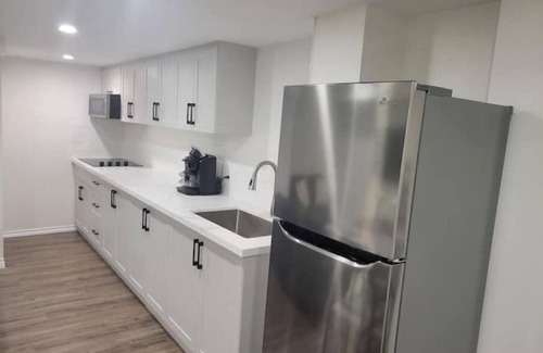 Bowmanville Apartment | Newly Renovated Basement Apt