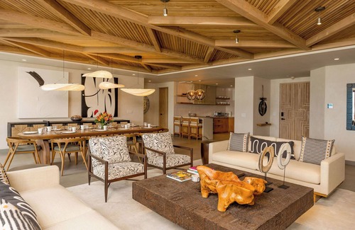 Papagayo Peninsula House | Newly renovated Coastal Retreat with Peninsula Papagayo Resort Credit
