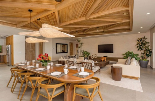 Papagayo Peninsula House | Newly renovated Coastal Retreat with Peninsula Papagayo Resort Credit