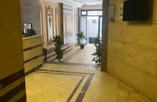 Bab Sharqi Apartment | Newly renovated cozy studio 2 min 2 SEA
