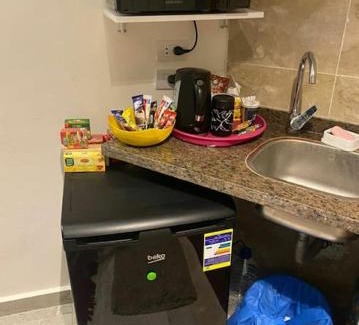 Bab Sharqi Apartment | Newly renovated cozy studio 2 min 2 SEA