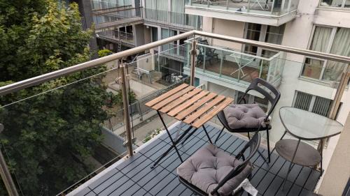 Ringsend Apartment | Newly Renovated D4 2BD The Aviva & Docklands