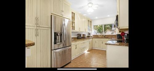 Poinsettia Heights House | Newly Renovated Fort Lauderdale Pool Home 3BR and 3 and a half baths