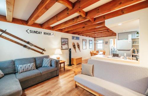 Sunday River Area Apartment | Newly Renovated & Furnished Condo, Only 3 min to Sunday River!