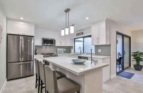 Palm Desert Condo | Newly Renovated Gem | Luxury Condo near El Paseo Shops & Dining | Pool & Spa | Tennis Courts