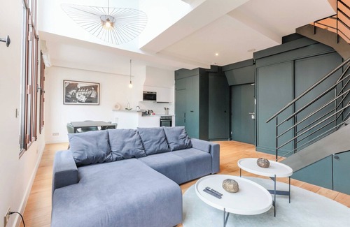 11th Arrondissement Apartment | Newly renovated Loft ☆ Bastille ☆