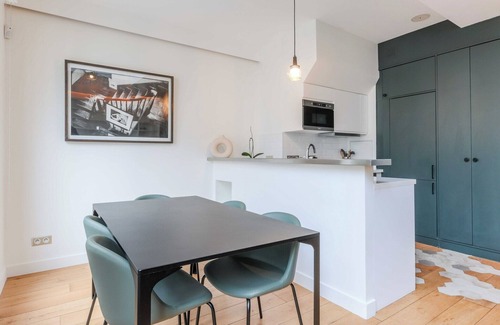 11th Arrondissement Apartment | Newly renovated Loft ☆ Bastille ☆