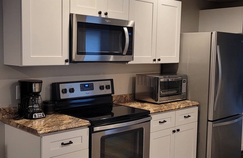 Oakley Apartment | Newly Renovated Private Lower Level Suite near Biltmore