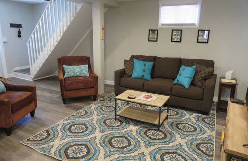 Oakley Apartment | Newly Renovated Private Lower Level Suite near Biltmore