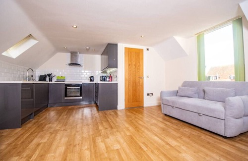 Ipswich Apartment | Newly Renovated Sanctuary for 4 in Charlotte House