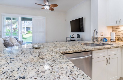 Ko Olina House | Newly Upgraded and Redecorated 3 Bed, 2 1/2 Bath Townhouse in Coconut Plantation (TCP-1158-1)