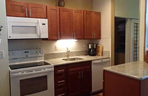 Maunaloa Condo | Newly Upgraded- One Bedroom Ocean Front Condo/Spectacular Sunset View