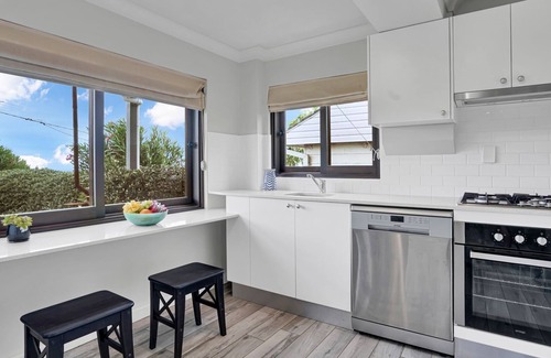 Newport House | Newport Surf Break by Beach Stays - stunning ocean views