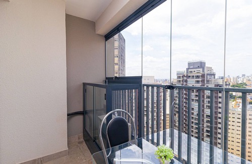Bela Vista House | Next AV. Paulista and Sirio Libanes | balcony | AC