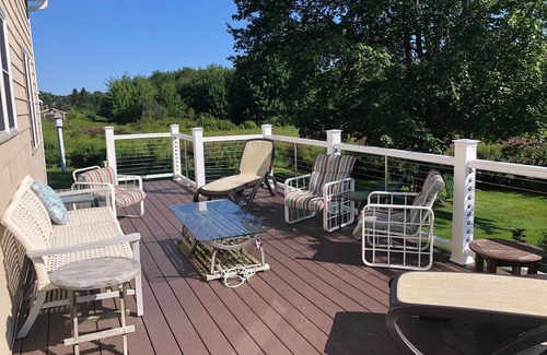 Middletown House | Next Door to Golf Course, Minutes to Beaches!