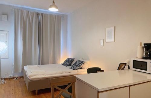 Punavuori Apartment | Nextdoor Host Punavuori Studio 24h Self Check-in