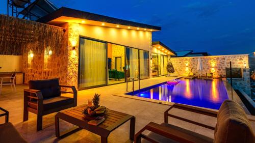 Faralya Villa | Nez - 1 Bedroom with jacuzzi in Kalkan Çayköy
