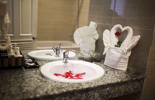 Da Lat Hotel | Ngoc Phat Dalat Hotel
