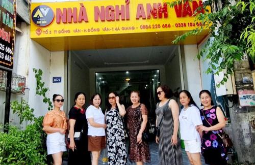 Dong Van Hotel | NHÀ NGHỈ ANH VĂN