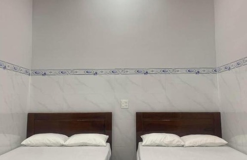 Ba To Hotel | Nhà nghỉ Hoàng Gia