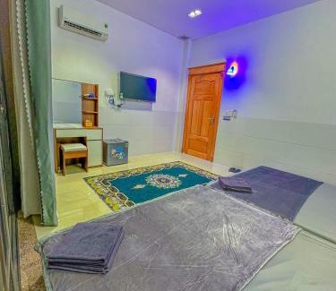 Ninh Kieu Hotel | NHÂN TÂY 2 HOTELs