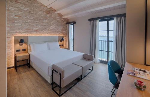 Longa Hotel | NH Collection Murano Villa