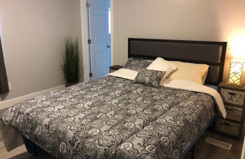 Niagara Falls House | Niagara Falls (USA) Minutes to EVERYTHING