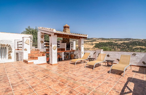 Antequera House | Nice home in Villanueva de la Concepcion
