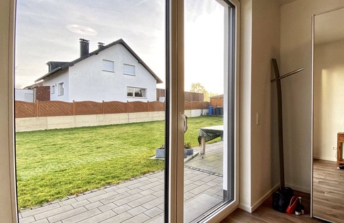 Mechernich Apartment | Nice 1-room apartment with box spring bed and separate kitchenette