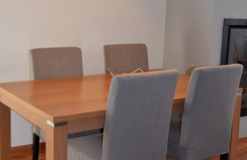 Incles Apartment | Nice 2 bedroom Apartment with views, 4 Pax. Incles. DEVESA