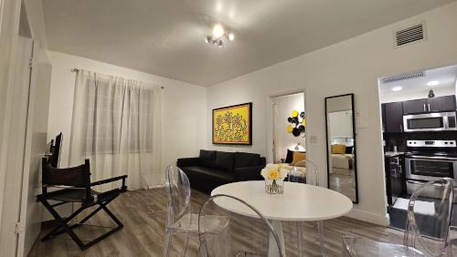 Flamingo/Lummus Apartment | Nice 2 bedrooms near the beach