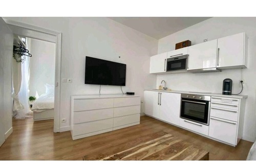Enfants-Rouges Apartment | Nice 2 room apartment in Le Marais