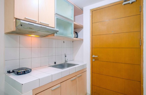 Pondokcina Apartment | Nice and Comfort Studio at Margonda Residence 2 Apartment