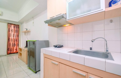 Pondokcina Apartment | Nice and Comfort Studio at Margonda Residence 2 Apartment