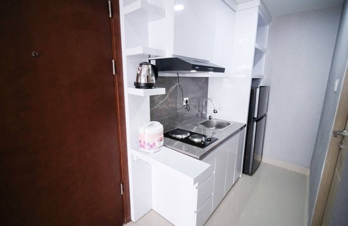 Surabaya Apartment | Nice And Comfy Studio Grand Dharmahusada Lagoon Apartment
