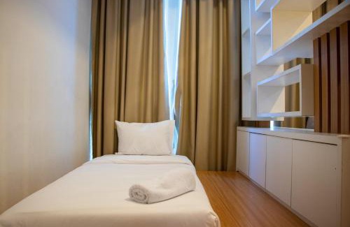 Menteng Apartment | Nice and Cozy 1BR with Extra Room Apartment at Capitol Park Residence By Travelio