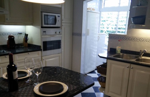 Vilassar de Mar Apartment | Nice and spacious apartment on the beach with pool