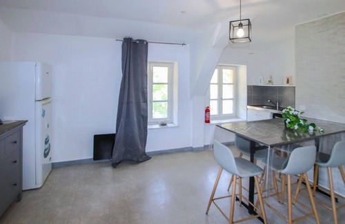 Saint-Germain-Laprade Apartment | Nice apartment in Saint-Germain-La-Prade
