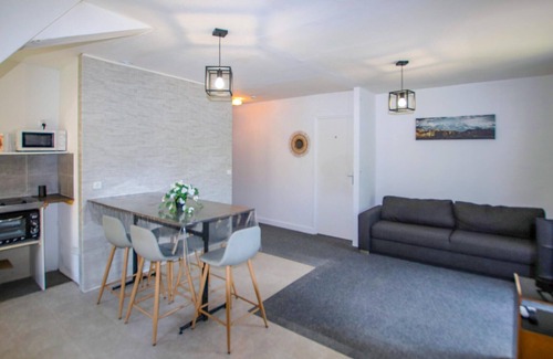 Saint-Germain-Laprade Apartment | Nice apartment in Saint-Germain-La-Prade