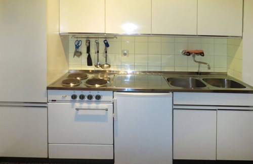 Augsdorf Apartment | Nice apartment for 4 guests with TV and balcony