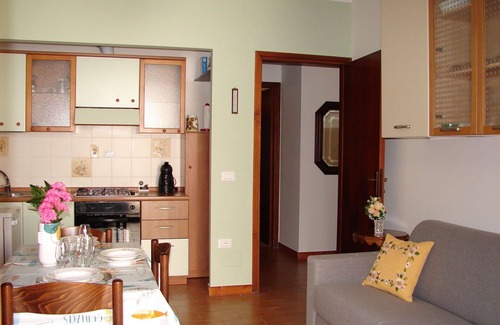 San Lorenzo al Mare Apartment | Nice apartment for 4 guests with TV and terrace