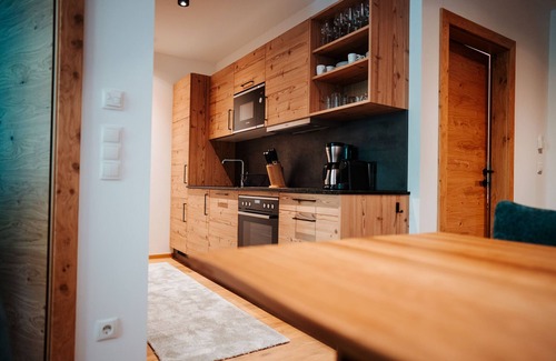 Rauris Apartment | Nice apartment with balcony, right on the skislope