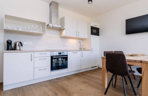 Loucna Pod Klinovcem Apartment | Nice apartment for 5 people with WIFI, TV and balcony