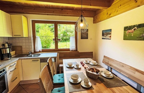 Aschau im Chiemgau House | Nice apartment in villa for 6 people with TV and terrace