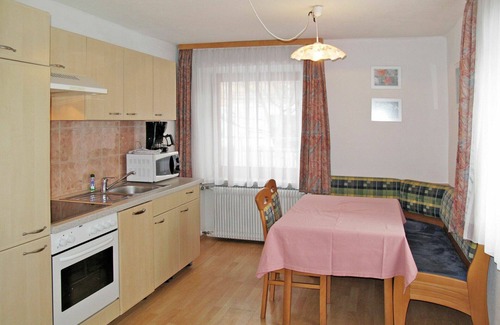 St. Valentin auf der Haide Apartment | Nice apartment for 6 people with WIFI, TV, terrace and parking