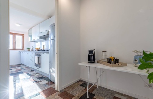 Porto Sant'Elpidio Apartment | Nice apartment for 8 people with A/C, WIFI, hot tub, TV, terrace and panoramic view