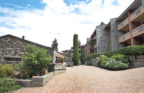 Cavona Apartment | Nice apartment for 4 guests with WIFI, pool, TV, balcony and pets allowed