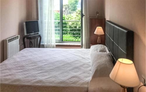 Porto de Espasante Apartment | Nice Apartment In O Porto De Espasante