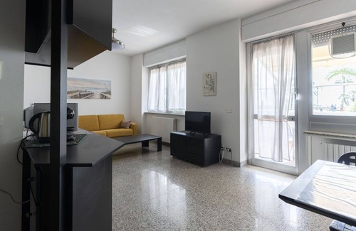 Marina di Andora Apartment | Nice apartment for 7 guests with WIFI, TV, terrace and pets allowed